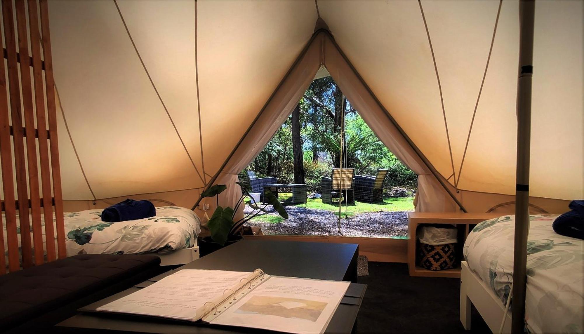 Glamping At Zeehan Bush Camp Kültér fotó