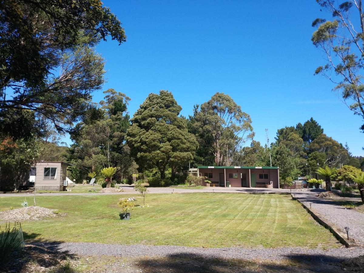 Glamping At Zeehan Bush Camp Kültér fotó